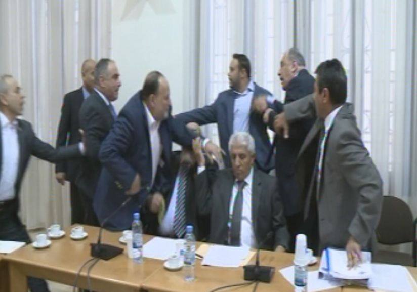 Rival Lebanese politicians started a shouting match at an electricity committee meeting on October 5, 2015, accusing each other of corruption. The meeting was later suspended. (Photo via LBCI)
