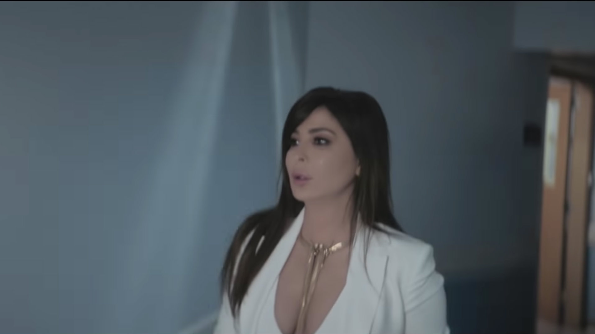 Elissa Lebanese Singer Sexy - Elissa Archives - Lebanese Examiner