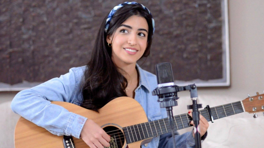 Lebanese-Brazilian singer Luciana Zogbi is known for her YouTube channel, which has more than 200 million total video views. (Facebook/Luciana Zogbi)