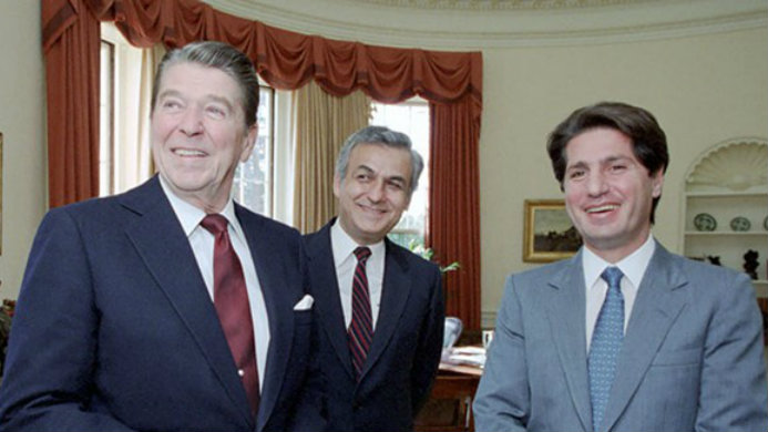 Former U.S. President Ronald Reagan met with former Lebanese President Amine Gemayel on December 1, 1983. (The Ronald Reagan Presidential Foundation and Institute)